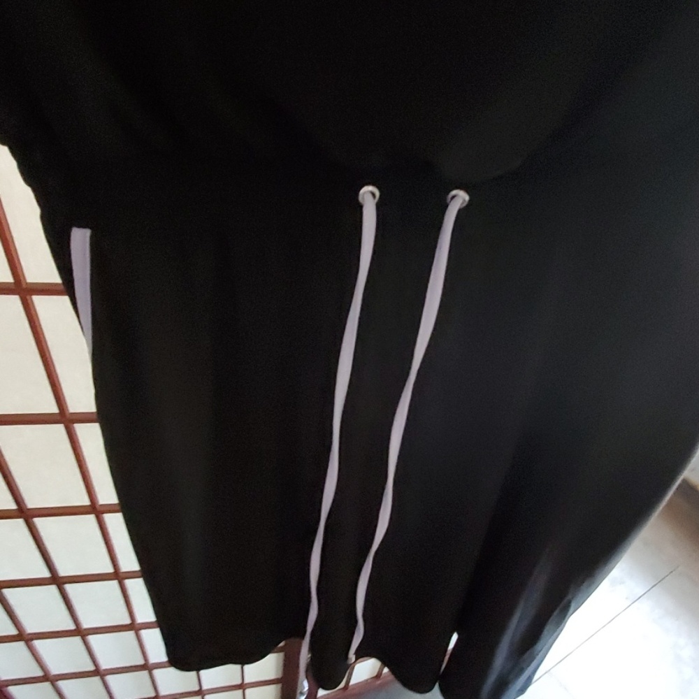 Dress - Picture 3 of 5